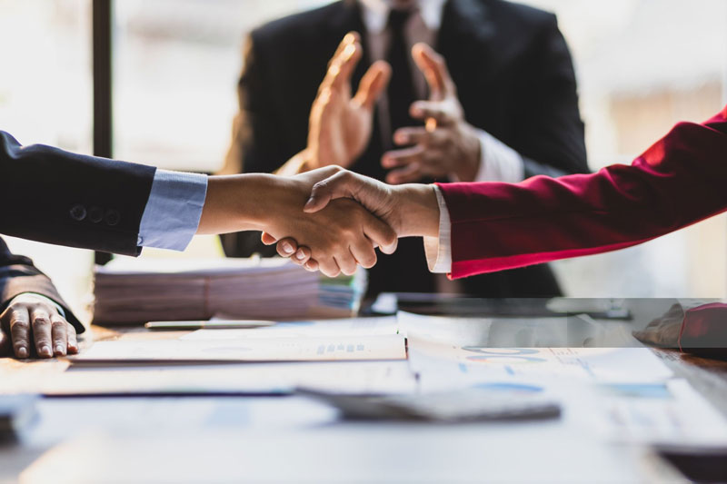 中鸿万礼鼎赞SAAS平台电商招商：百万流量赋能品牌商家入驻-1