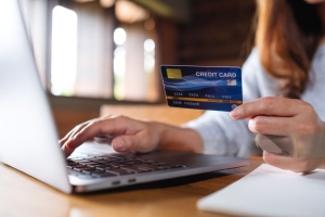 如何挑选最适合的礼品卡 兼顾心意与实用性的完美选择