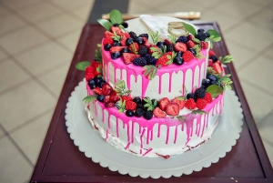 订蛋糕订蛋糕：企业与工会员工生日福利的暖心选择