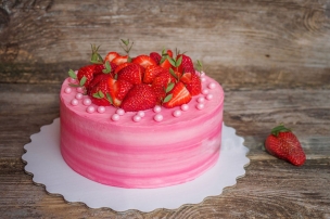 企业员工生日福利与蛋糕卡券的创新实践