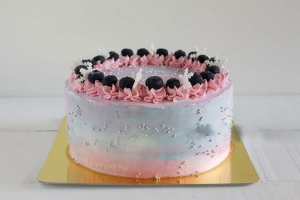 企业员工生日福利新选择：蛋糕提货券的暖心价值