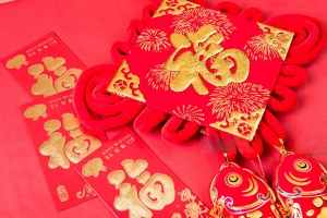 礼物牛心意卡：春节员工福利的高端时尚新选择