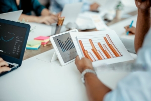 招商合作热线：高效对接招商入驻的专业服务平台